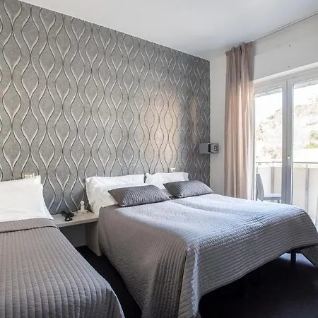 Hotel Rubino 3*